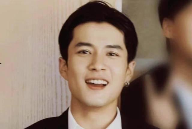 娱乐吃瓜君叠字男明星