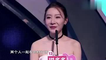 娱乐吃瓜美女,揭秘美女生吃瓜背后的故事